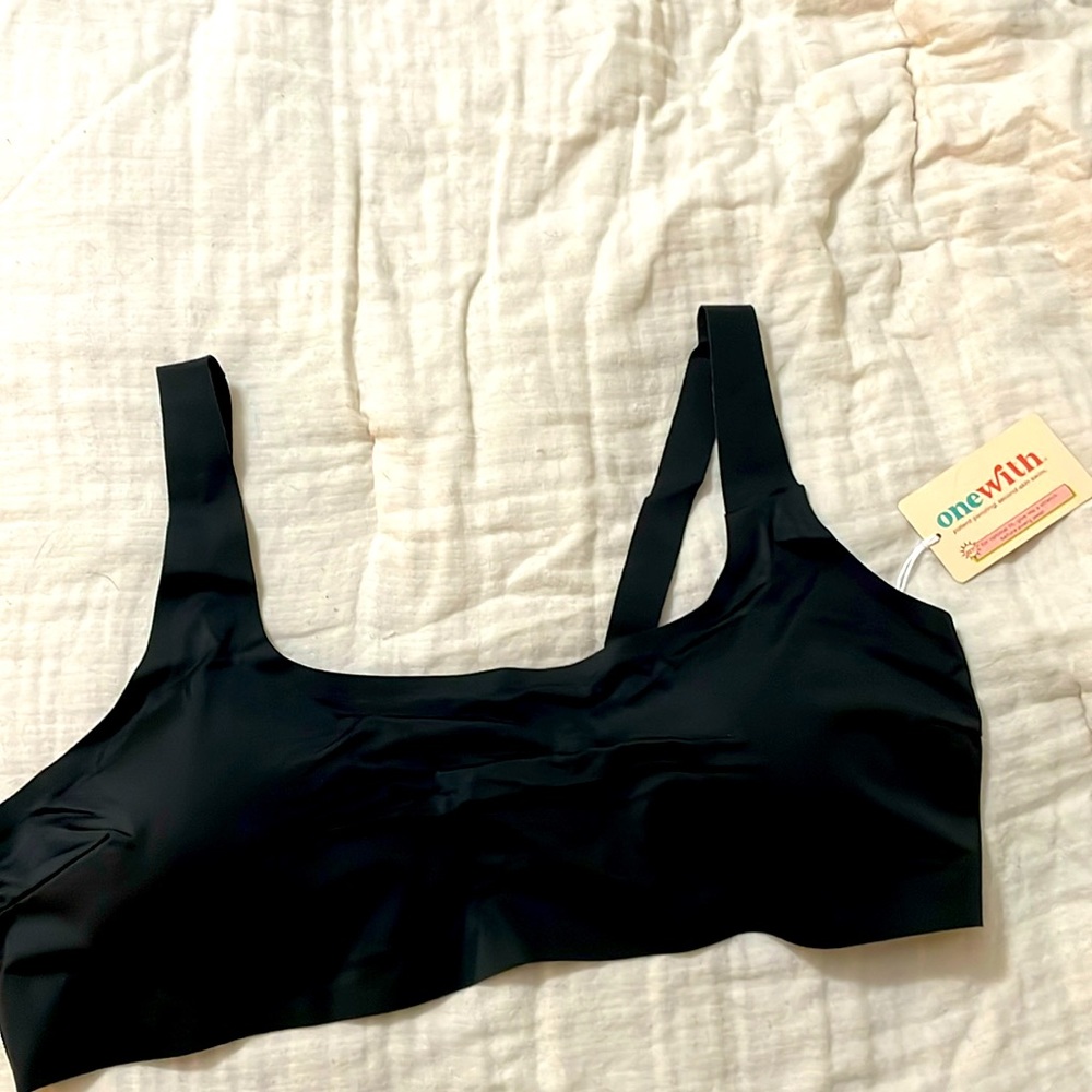 COPY - Onewith Bathing Suit Top XL